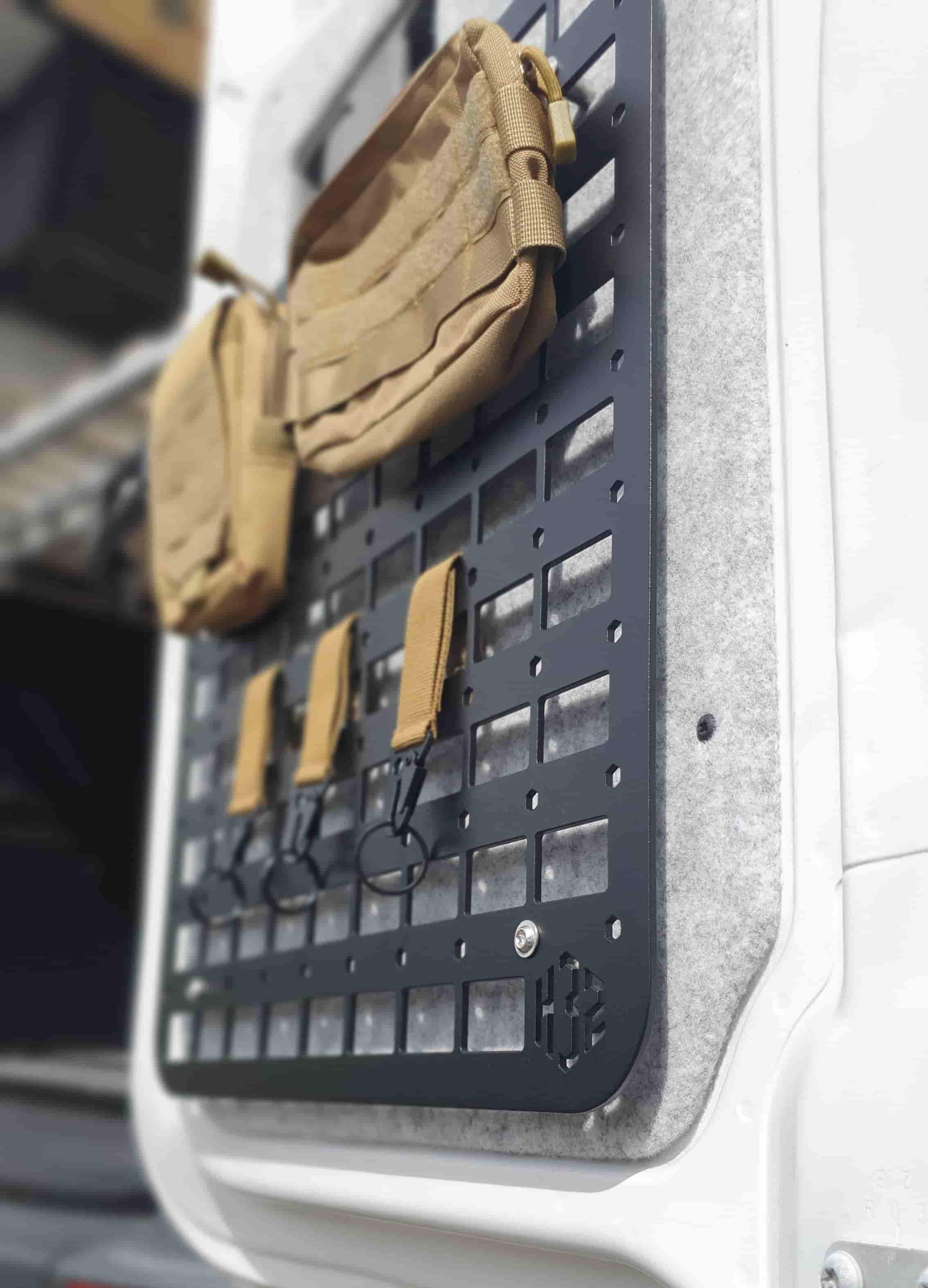 Molle Rack S – H32 Design